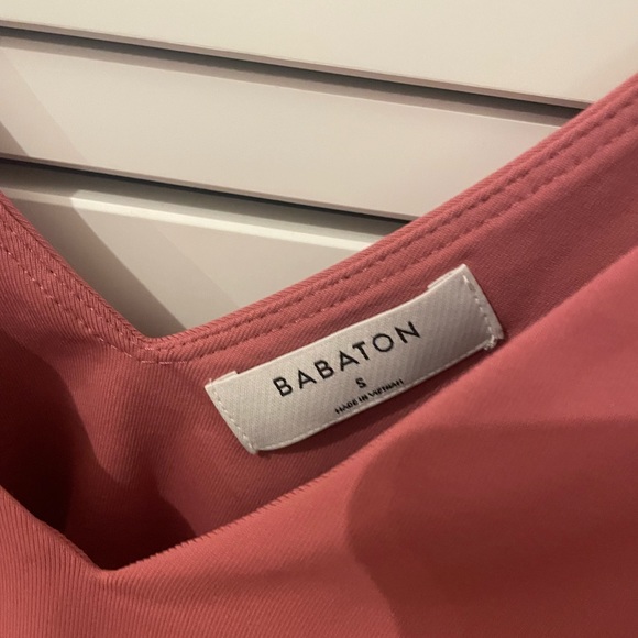 Babaton Contour V-neck bodysuit - Picture 3 of 3